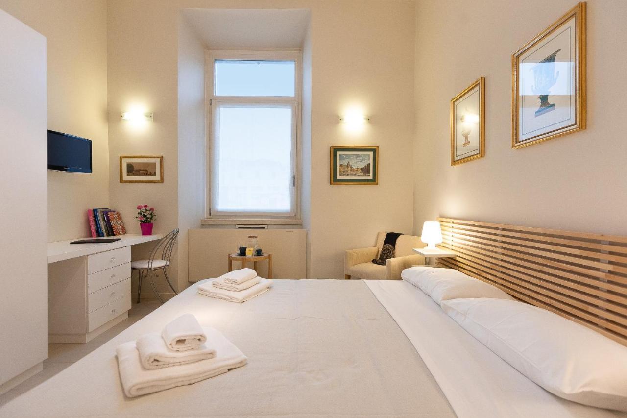 Amazing Via Nazionale 3 Apartment Rome Exterior photo